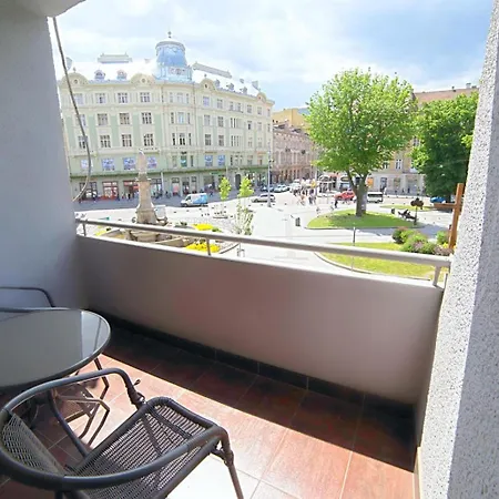 Prospekt Svobody 6/8 إلفيف