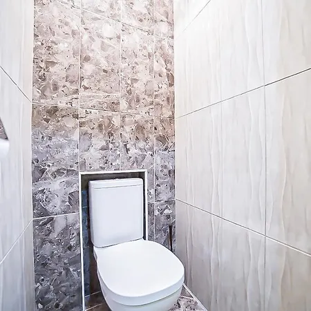 Prospekt Svobody 6/8 * Lviv