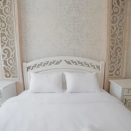 Prospekt Svobody 6/8 * Lviv